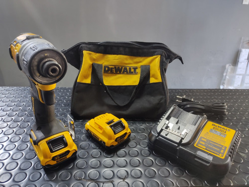 Atornillador Dewalt Dcf601