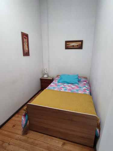 Amplia Propiedad De 3 Niveles En Avenida Playa Ancha