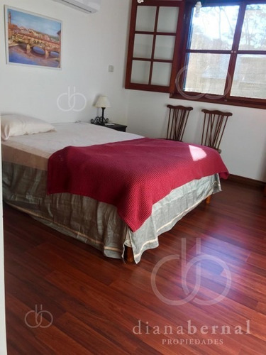 Imagen 9 de 15 de San Rafael Chalet De 4 Dormitorios Y Piscina Climatizada.- Ref: 54205