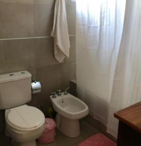 Imagen 9 de 12 de Departamento 2 Amb En Edificio En Venta En Lanus Este (055)