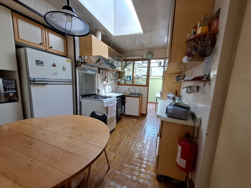 Poeta V Huidobro/e.barrenechea 2 Casas En 525mt2 Comer Resid