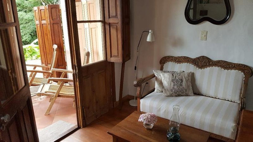 Casa 4 Dormitorios En Venta, Jardines De Córdoba, Punta Del Este