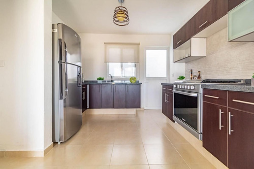 Imagen 6 de 21 de Hermosa Casa En Juriquilla, 4ta Recamara En Pb, Jardín, Herm