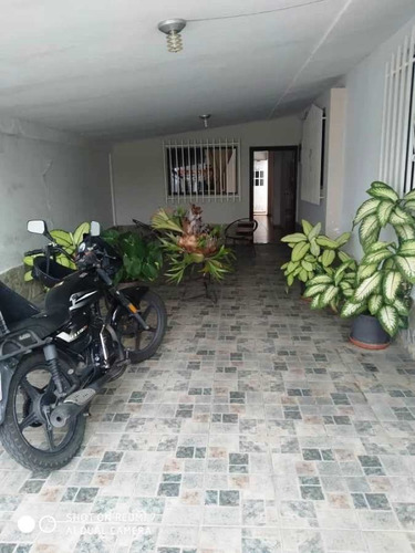 Imagen 9 de 11 de Venta Casa Ciudad Alianza, Calle Cerrada