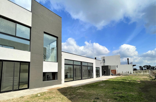 Venta, Casa, El Canton, Golf, Lote Al 300