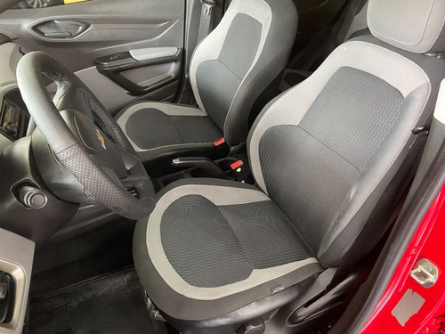 Imagem 16 de 19 de Chevrolet - Onix 1.0 Ls Flex Completo - 2016