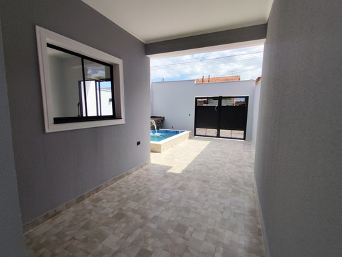 Casa Para Venda Em Mongaguá
