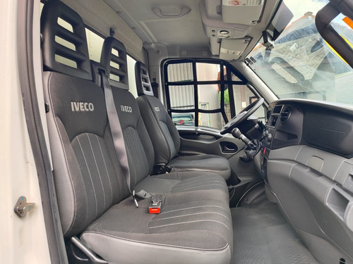 Iveco Daily 35s14 Ano 2019 Baú