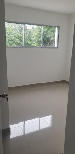 Imagen 10 de 13 de Alquiler De Apartamento En Villa Marina