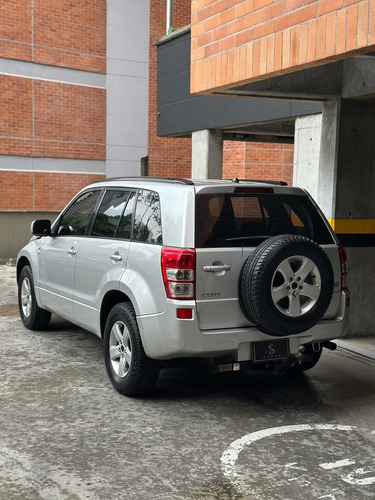 Suzuki Grand Vitara 2.7 Sz