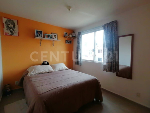 Casa En Venta Hacienda San Camilo, Pedro Escobedo, Querétaro.