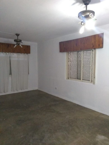 Imagen 7 de 12 de Casa En Venta En Isidro Casanova