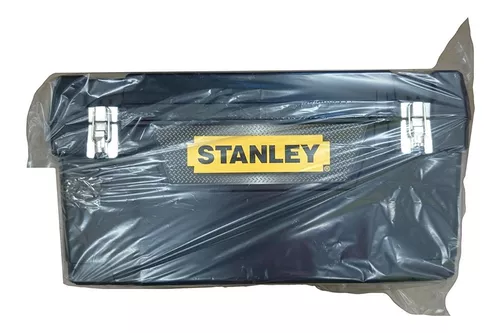 Caja de herramientas Stanley con cierres metálicos 48.5 x 25 x 25