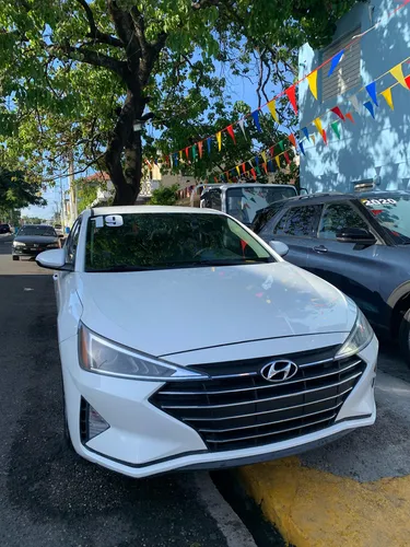 Hyundai Elantra Se 2019