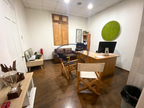 Amplia Bodega + Local En Venta En Club Hípico 722mt2
