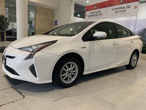 Imagen 5 de 15 de Toyota Prius 2016 1.8 Base Hibrido At