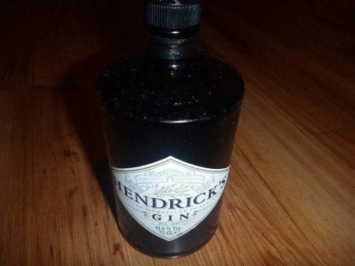 Botella Vacia De Gin Hendricks De 750ml