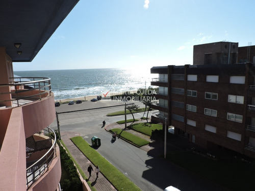 Apartamento En Mansa Con Hermosa Vista