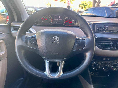 Peugeot 2008 1.6 Active