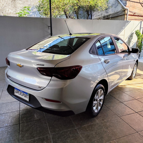 Chevrolet Onix ONIX SEDAN PLUS LT 1.0 12V FLEX 4P MEC.