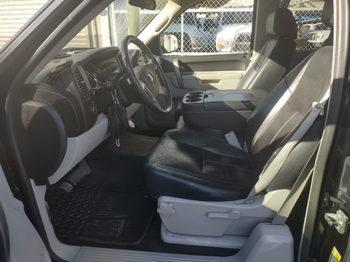 Imagen 10 de 14 de Chevrolet Silverado 2011 A Pickup Silverado 2500 Cab Ext Mt
