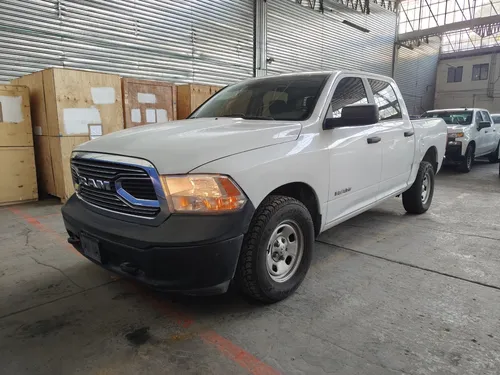 Dodge Ram Doble Cabina V6 4x4 2020