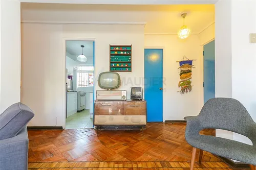 Departamento En Venta De 2 Dorm. En Providencia