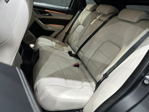 Jaguar F-PACE 3.0 R-Dyn.SE AWD 340cv (Híbrido)