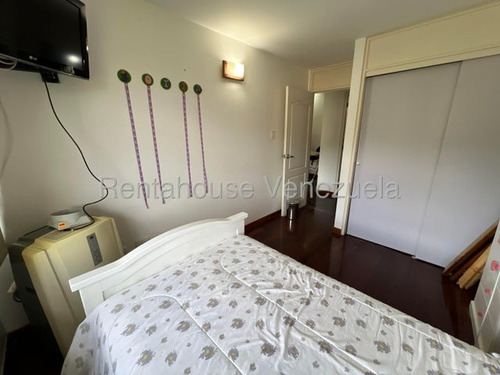 En Alquiler Apartamento Amoblado En La Tahona. Ys12522142