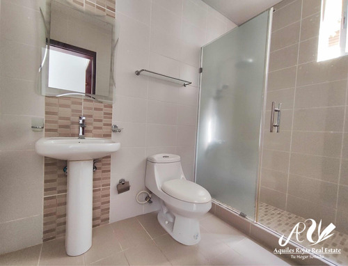 Apartamento En Cerros De Gurabo - Ar0017a