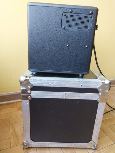 Amplificador Roland Ac60 + Fly Case + Bag Original (usado) Preto (Usado)