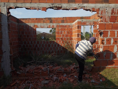 Imagen 4 de 8 de Exelente Terreno Con Mejoras