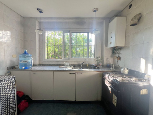 Venta 2 Casas De 2 Y 3 Dorm Patio Matienzo
