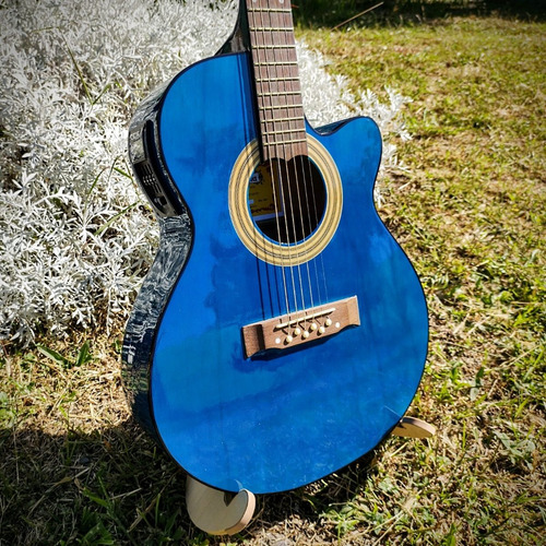 Imagen 3 de 10 de Guitarra Acústica Gracia Modelo 300 C/ecualizador 5 Bandas