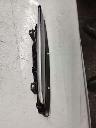 Pisca Led Para-choque Dianteiro Dir Porche Macan 2019 A 2024 Preto