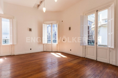 Loft En Dos Plantas Con Local Comercial En Venta Id 4096