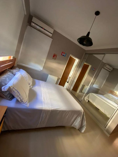 Imagen 27 de 29 de Casa En Venta De 10 Ambientes En Country Club Saint Thomas.