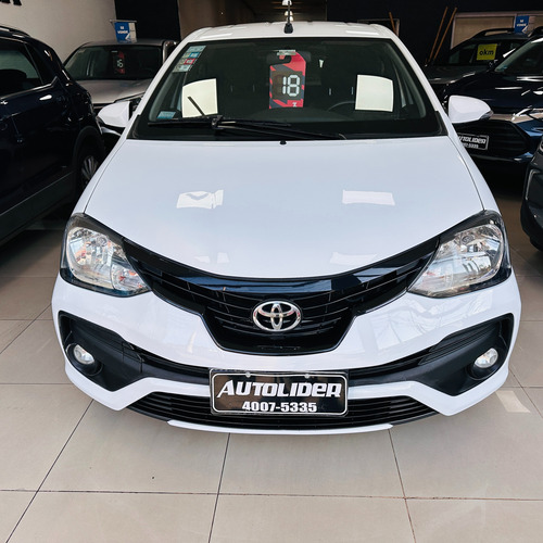 Toyota Etios 1.5 XLS 6M/T