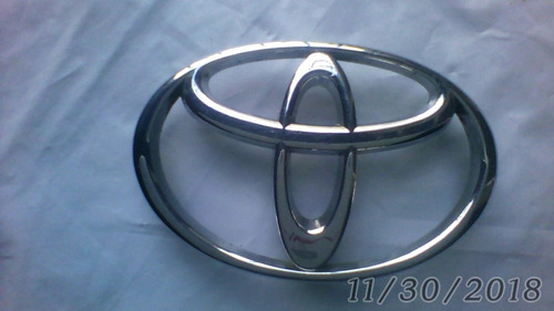 Emblema Parrilla Toyota,machito,autana,burbuja Original