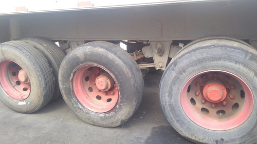 Imagem 7 de 9 de Carreta Baú 30 Paletes