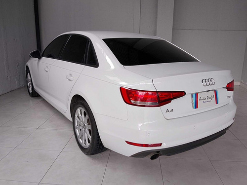 Audi A4 2.0 Tfsi Attraction S-tronic 4p