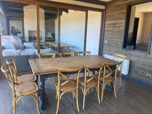 Casa En Venta De 5 Dorm. En Panguipulli