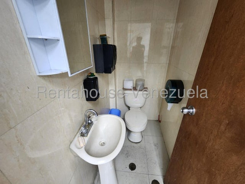 Se Vende Local En El Centro De Caracas