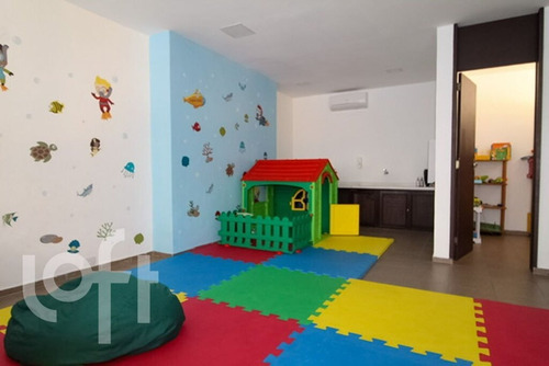 Apartamento À Venda No Bairro Lagoa - Rio De Janeiro/rj - O-9594-18803