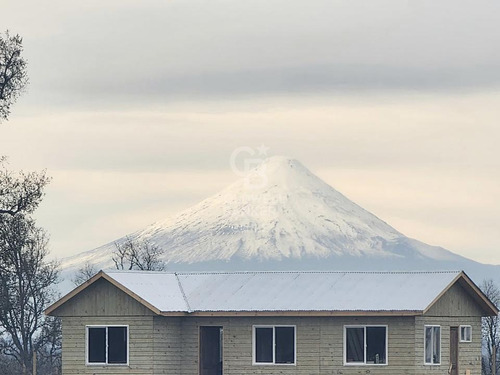 Parcela Con Casa En Construcción