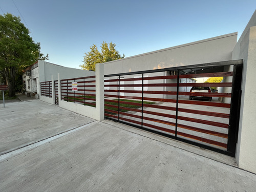 Vendo Casa Con 4 Habitaciones En Herrera, Entre Ríos.