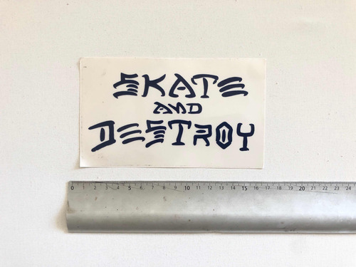 Sticker Thrasher Skate And Destroy Importado Usa 