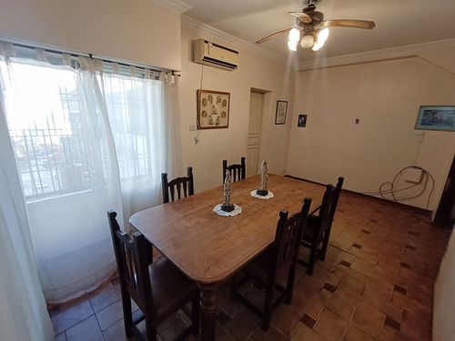 Venta Casa Chalet 5 Ambientes Sarandi Avellaneda