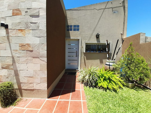 Casa En Venta En Pueblo Ester Naturaleza Y Confort