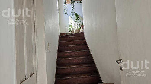Casa En Venta 4 Dormitorios, Pileta, Cochera Triple Ideal Comercial